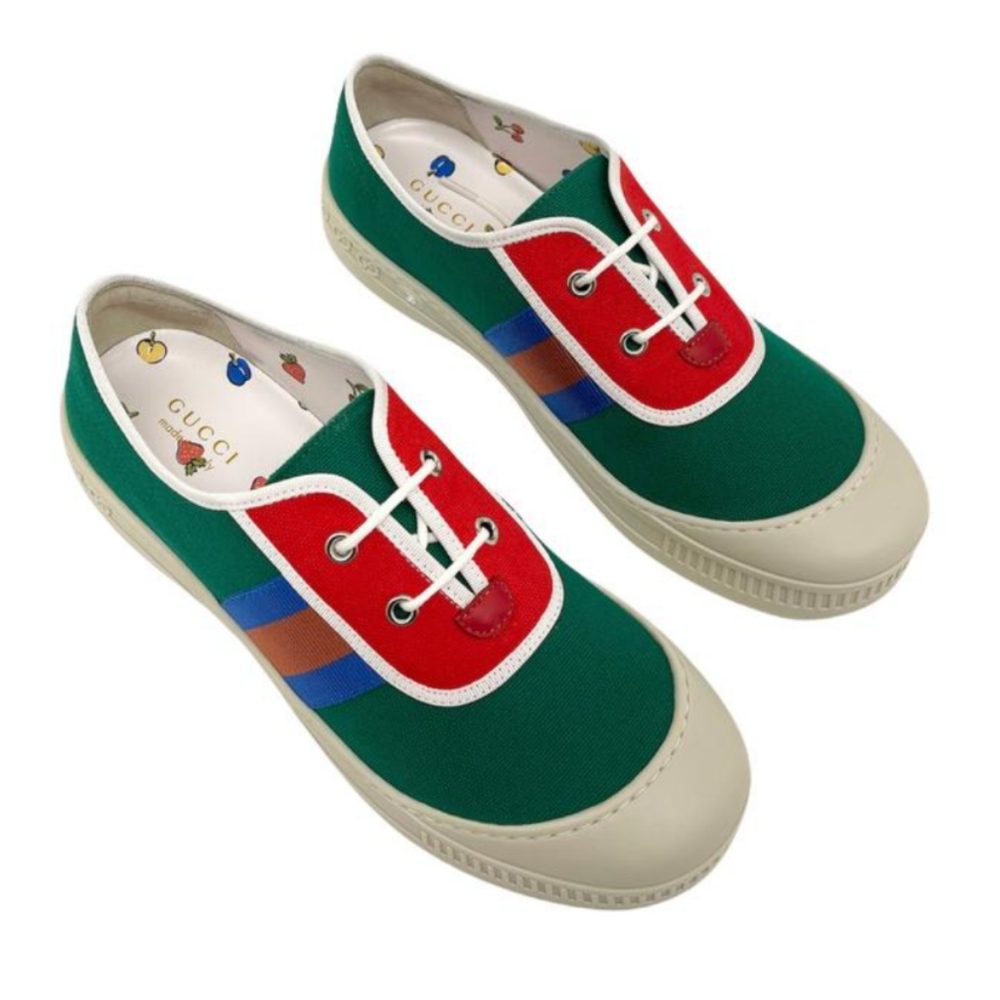 GUCCI Web Signature Logo Canvas Sneakers